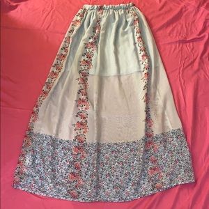 Light blue, floral skirt